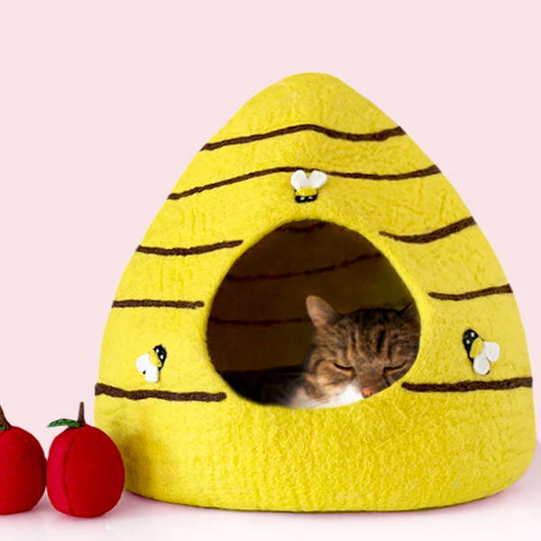 Why Handmade Cat Caves Make the Best Gift