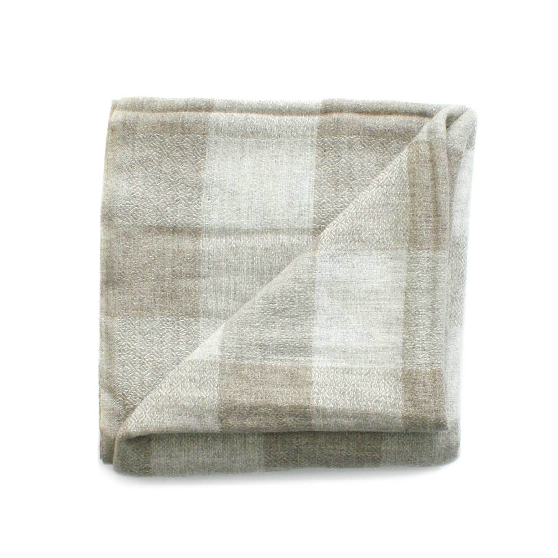 Cream Checker Throw